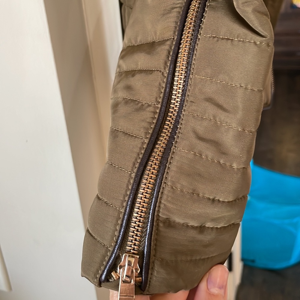 Zara down jacket - Picture 4 of 9